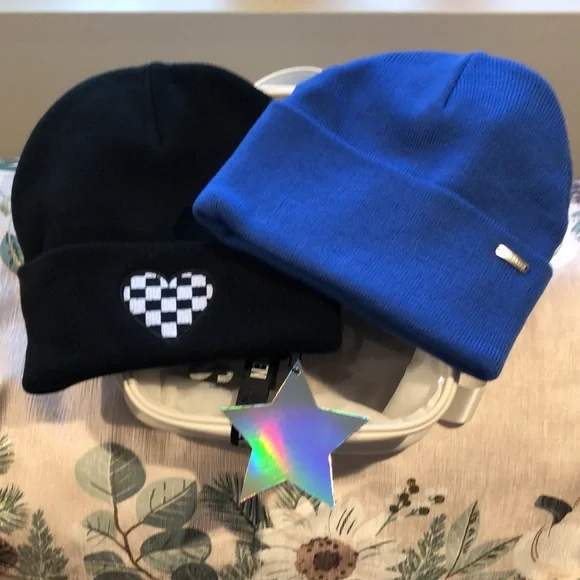 STEVE MADDEN Back Pack/Hats - Picture 3 of 12